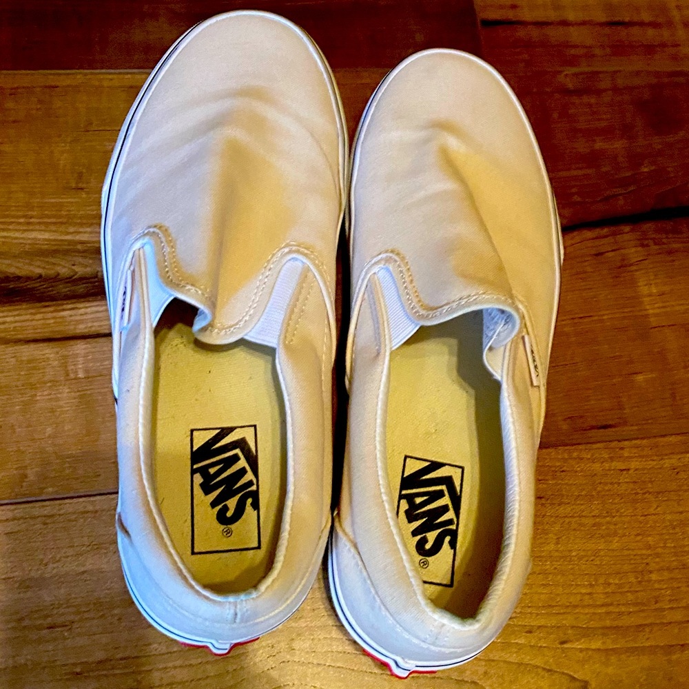 Vans slip one